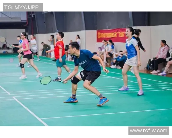 武汉羽毛球队杯赛战术分析与表现评估探讨