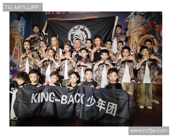 南京街舞队荣登全国灵活性排行榜第二名展现实力与魅力